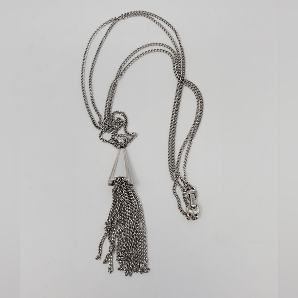 MONET SIGNED SILVER DOUBLE STRAND CHAIN NECKLACE FRINGE PENDANT JEWELRY COSTUME - Picture 6 of 12